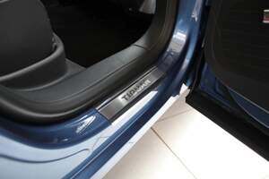 Накладки на пороги Mitsubishi ASX