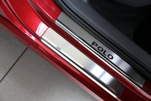 Накладки на пороги Volkswagen POLO V